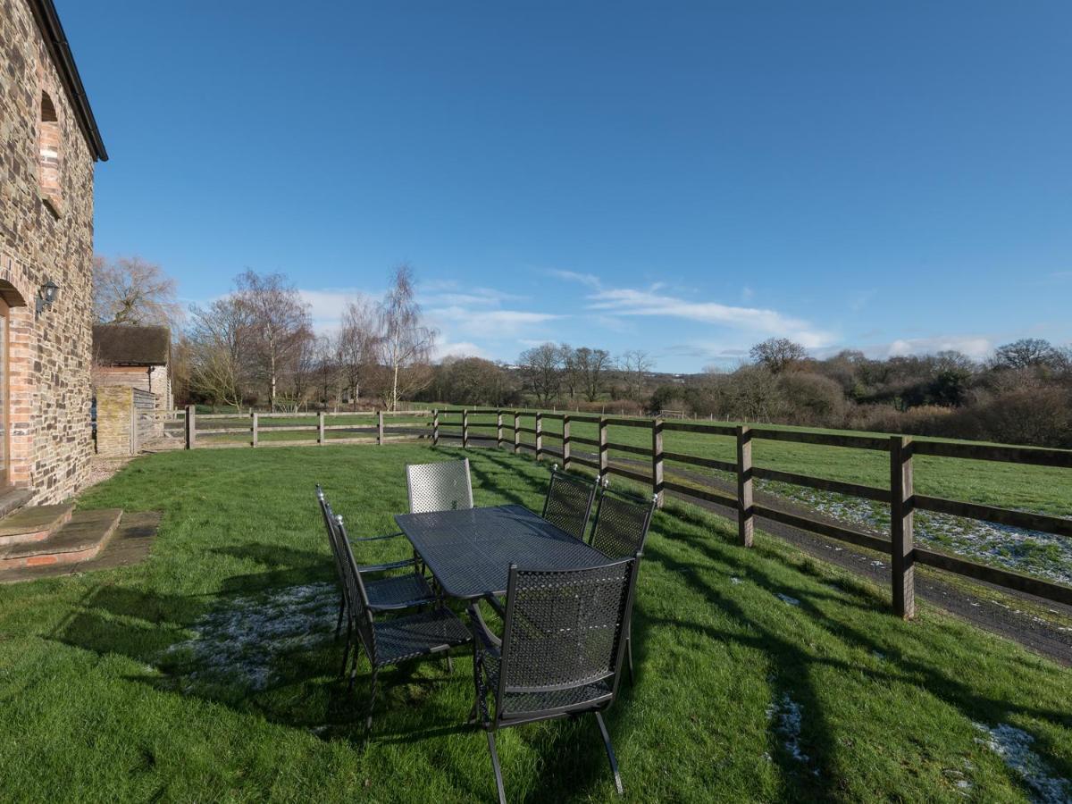 Glebe Barn Vila Caynham Exterior foto