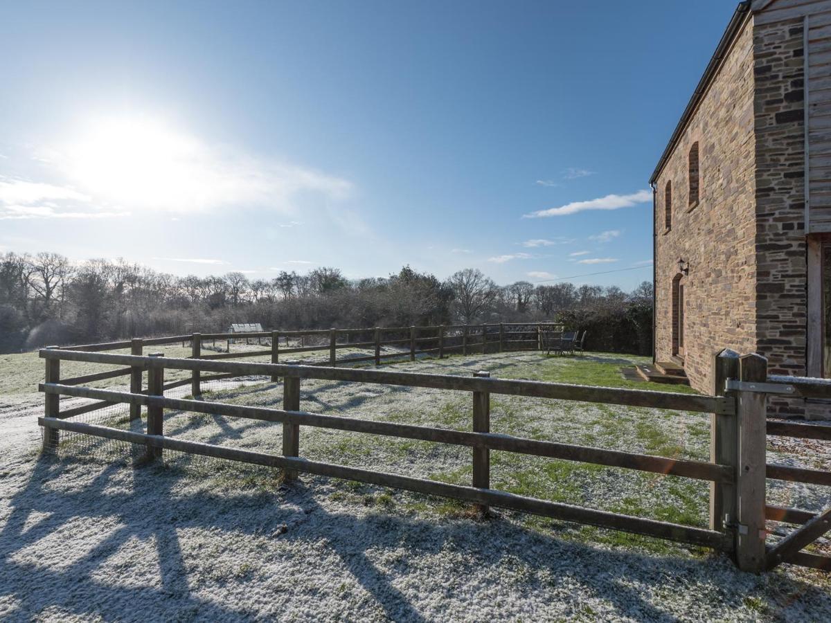 Glebe Barn Vila Caynham Exterior foto